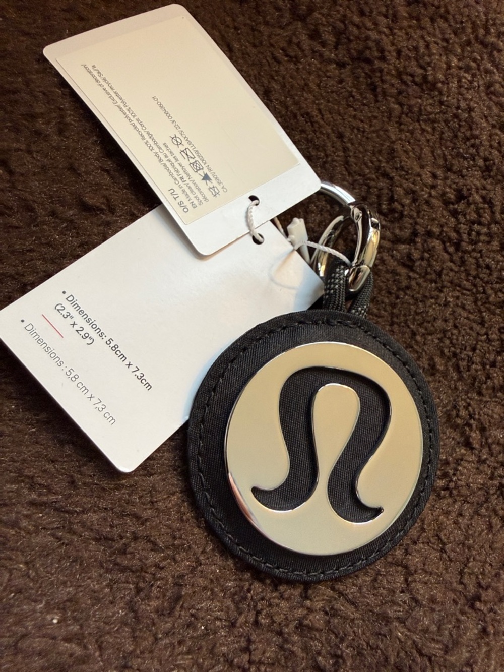 lululemon Black and Silver Logo Key Ring